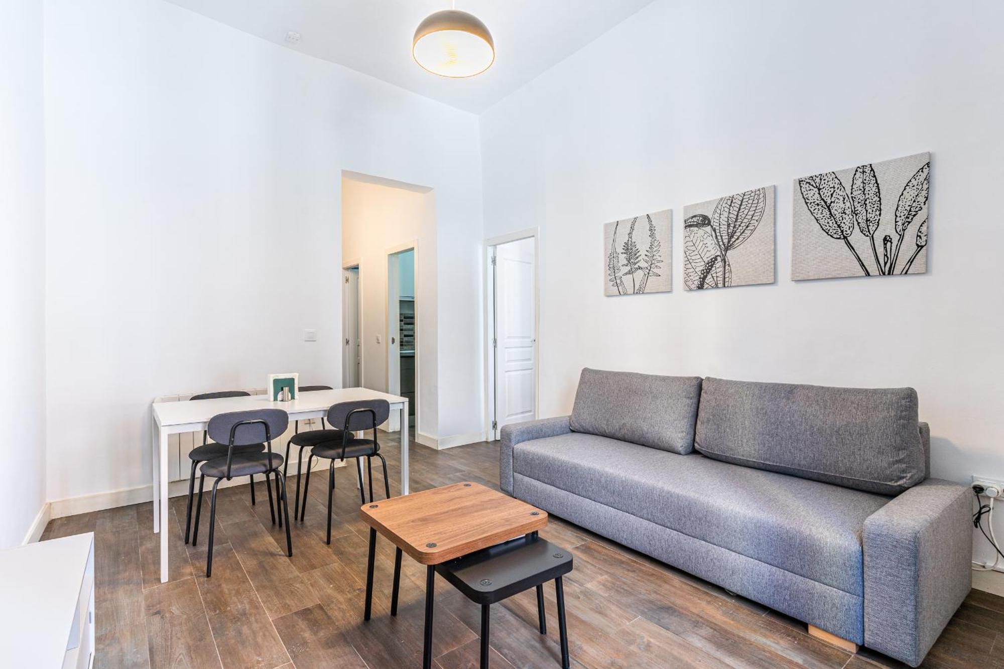 Vr Estudios Apartments Madri Exterior foto